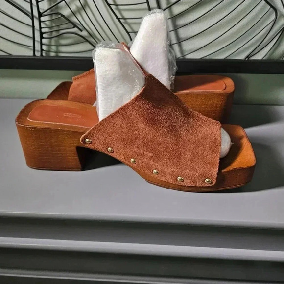Asos Design |  BROWN Suede Clogs Mules with Antique Gold Tone Studs - Picture 3 of 11